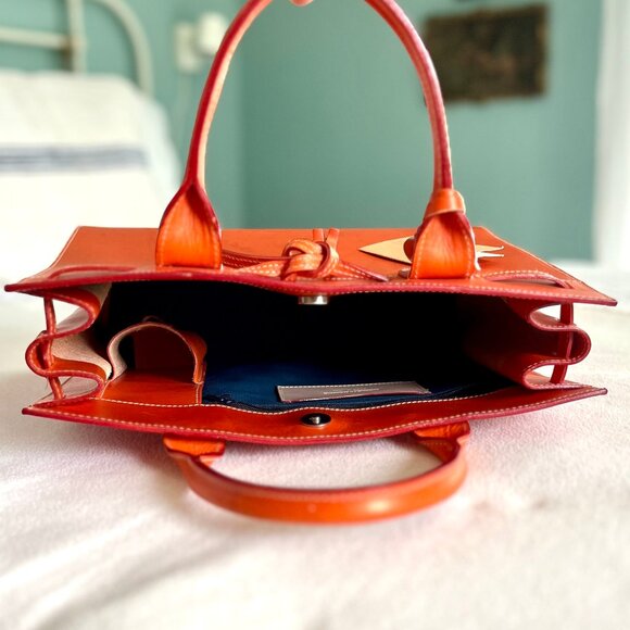 VINTAGE CLASSIC ORIGINAL DOONEY & BOURKE ALTO TASSEL HANDBAG ORANGE - Picture 6 of 7